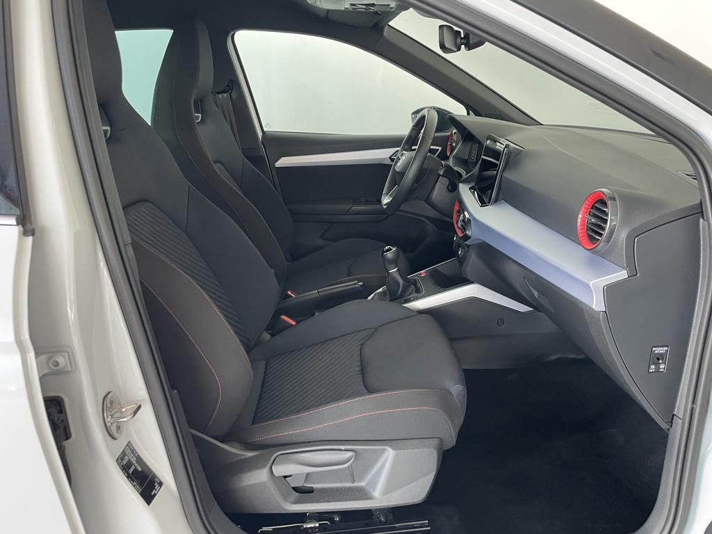 SEAT Arona 1.0 TSI FR Special Edition 85 kW (115 CV) - 4