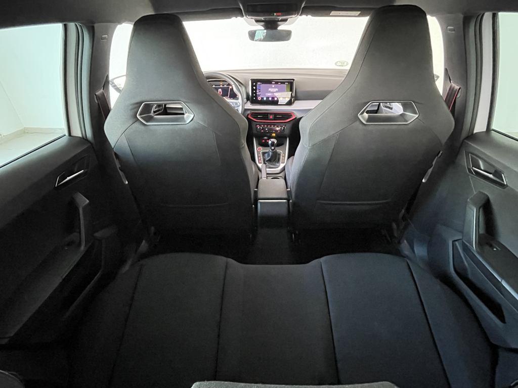 SEAT Arona 1.0 TSI FR Special Edition 85 kW (115 CV) - 17