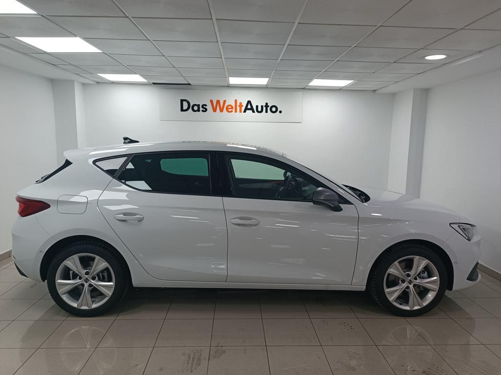 SEAT León 1.5 TSI e-Hybrid FR XM DSG 150 kW (204 CV) - 2