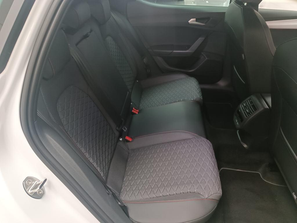 SEAT León 1.5 TSI e-Hybrid FR XM DSG 150 kW (204 CV) - 5