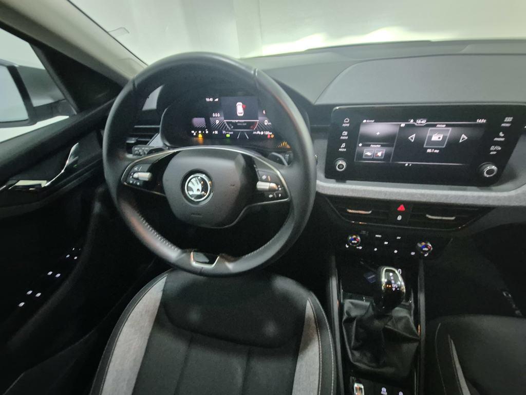 Skoda Kamiq 1.0 TSI Selection DSG 85 kW (115 CV) - 8