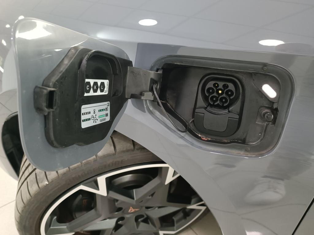 CUPRA Leon Sportstourer 1.5 TSI e-Hybrid VZ DSG 200 kW (272 CV) - 8