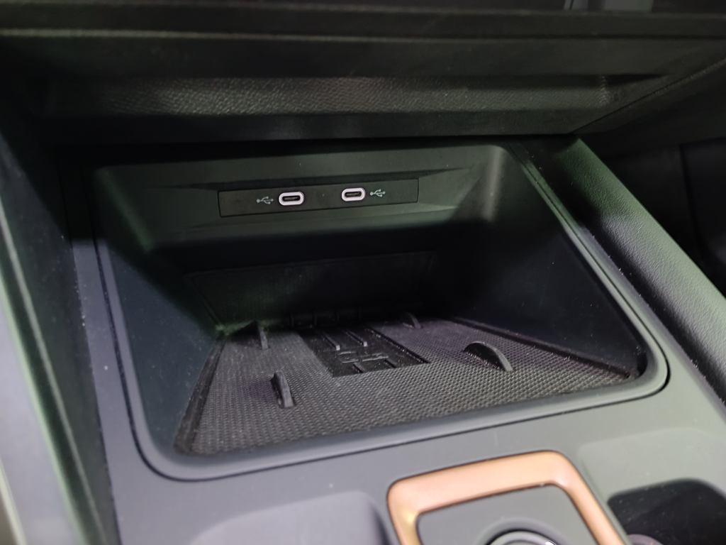 CUPRA Leon Sportstourer 1.5 TSI e-Hybrid VZ DSG 200 kW (272 CV) - 18