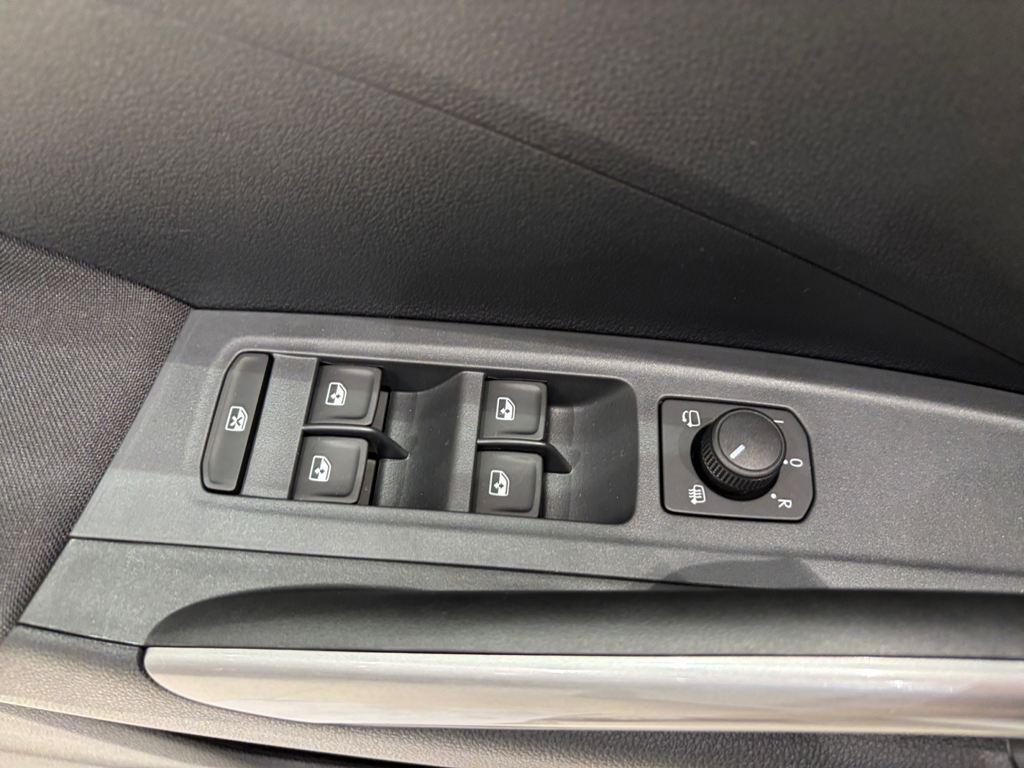 Skoda Fabia 1.0 TSI Selection DSG 85 kW (115 CV) - 11