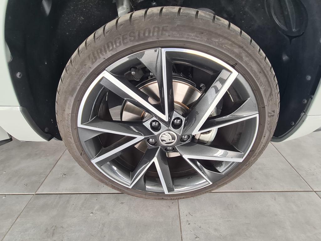 Skoda Karoq 1.5 TSI ACT Sportline 110 kW (150 CV) - 7