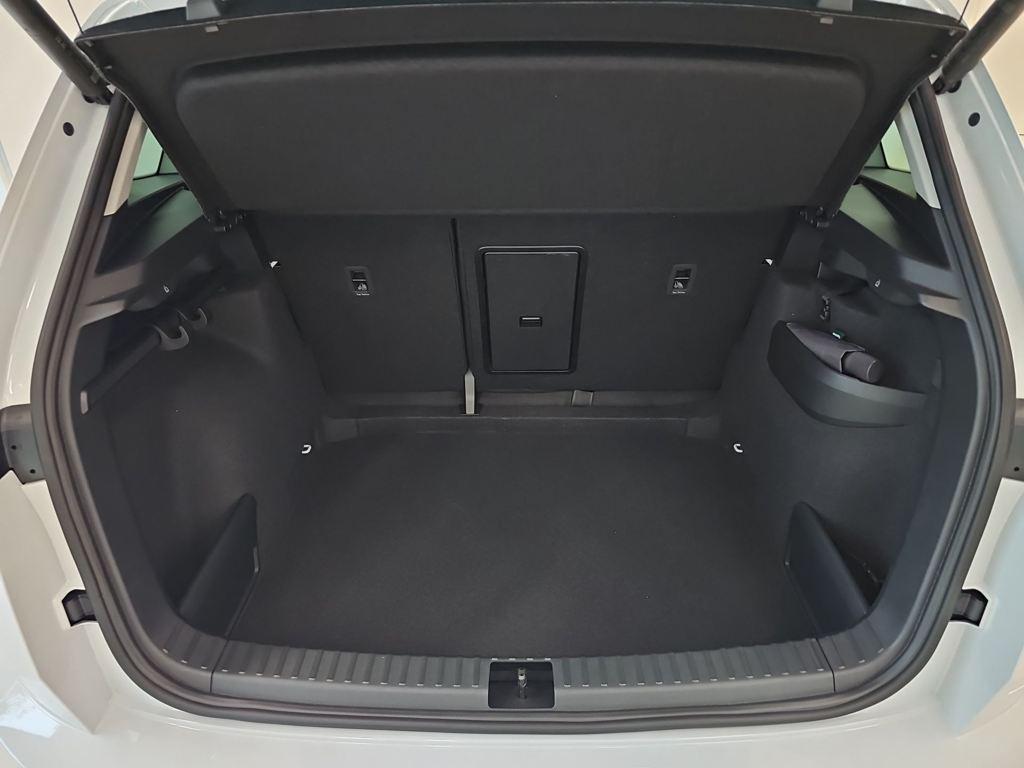 Skoda Karoq 1.5 TSI ACT Plus DSG 110 kW (150 CV) - 6