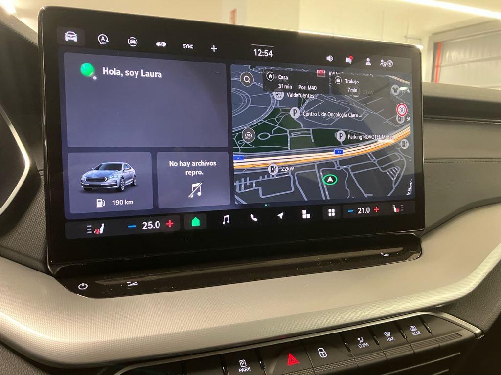 Skoda Octavia 1.5 TSI m-HEV Selection DSG 85 kW (116 CV) - 12