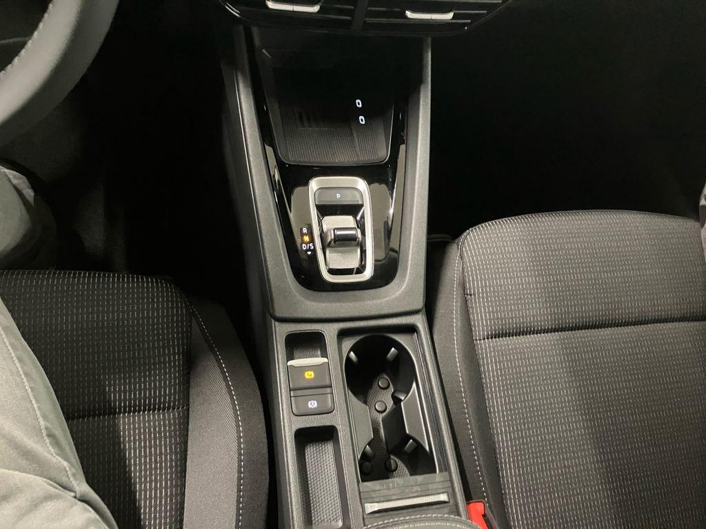 Skoda Octavia 1.5 TSI m-HEV Selection DSG 85 kW (116 CV) - 13