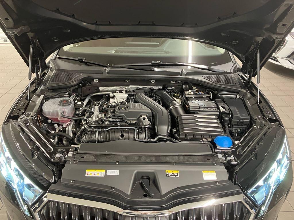 Skoda Octavia 1.5 TSI m-HEV Selection DSG 85 kW (116 CV) - 14