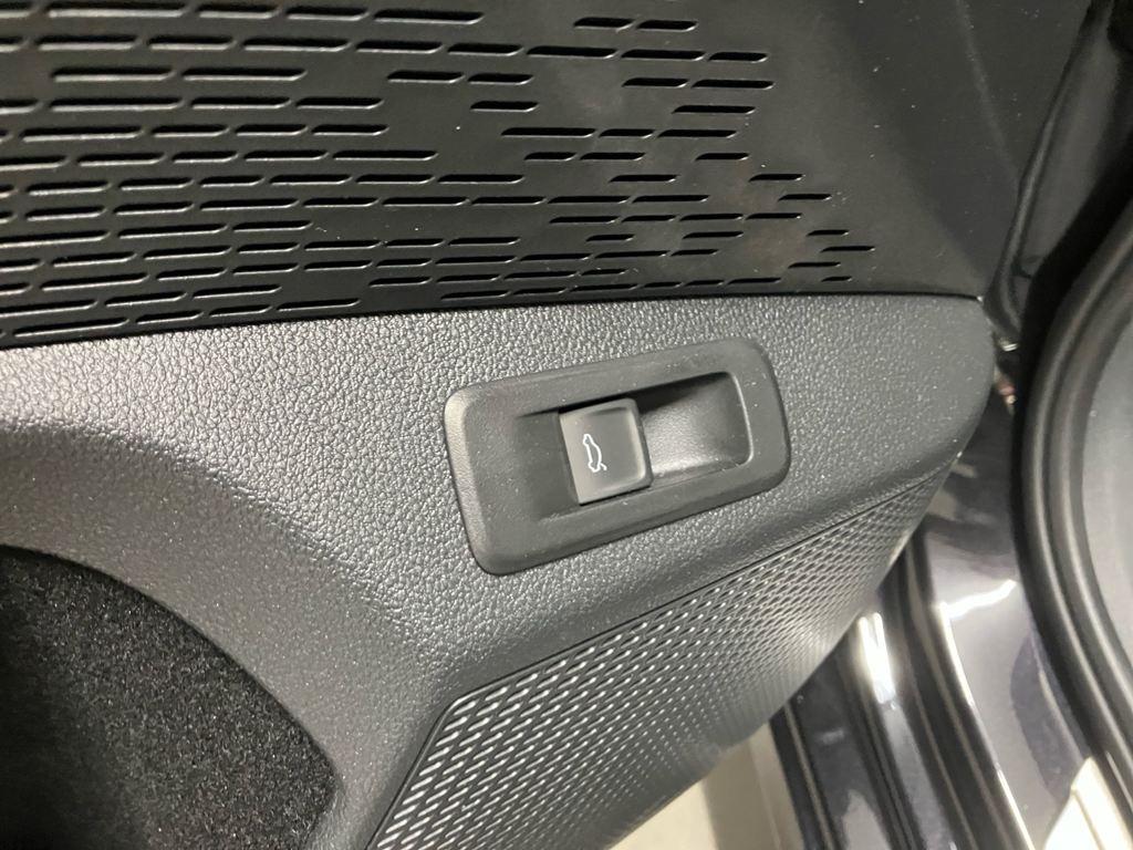 Skoda Octavia 1.5 TSI m-HEV Selection DSG 85 kW (116 CV) - 16