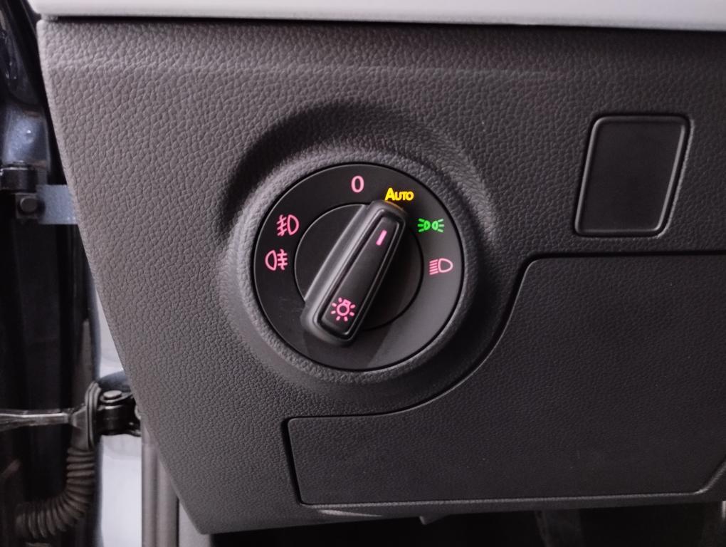 SEAT Ibiza 1.0 TSI Special Edition 85 kW (115 CV) - 10