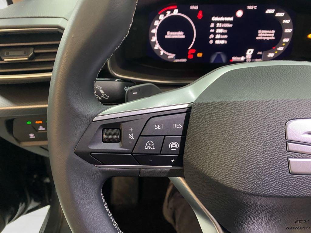 SEAT León ST 1.5 eTSI Style 25 Aniversario DSG 85 kW (116 CV) - 8