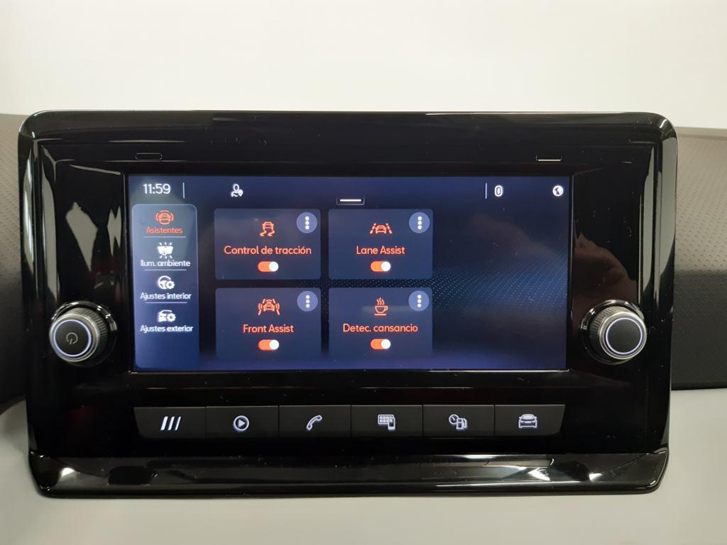 SEAT Ibiza 1.0 MPI S&S Style XM 59 kW (80 CV) - 11