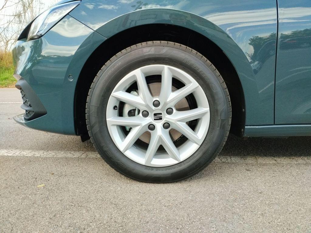 SEAT León 1.5 eTSI Style 25 Aniversario DSG 85 kW (116 CV) - 7