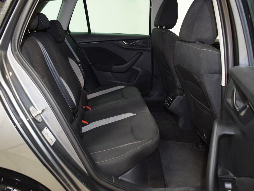 Skoda Kamiq 1.0 TSI Selection 85 kW (115 CV) - 5