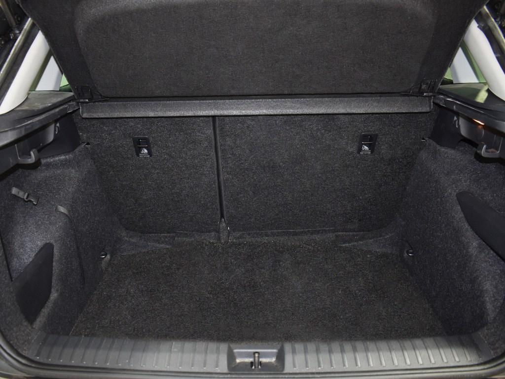 Skoda Kamiq 1.0 TSI Selection 85 kW (115 CV) - 6