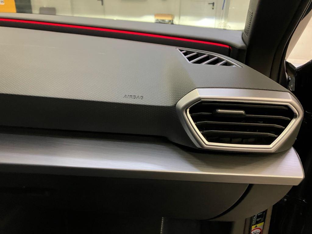 SEAT León 1.5 TSI e-Hybrid FR XM DSG 150 kW (204 CV) - 16