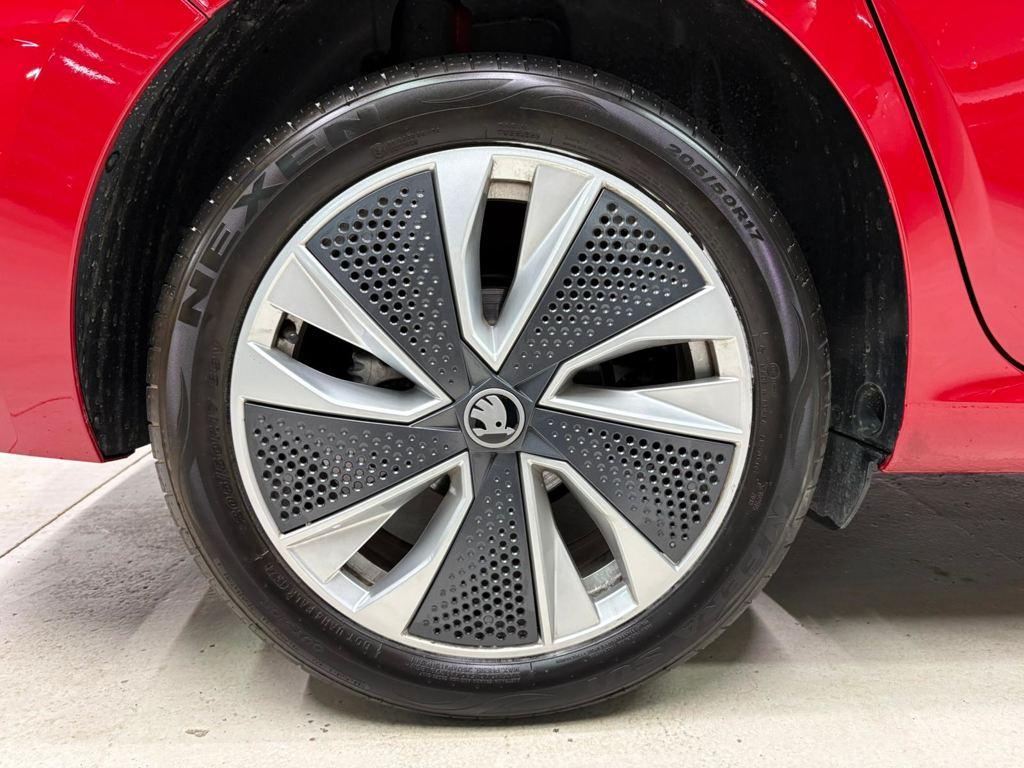 Skoda Scala Design 1.0 TSI DSG 85 kW (115 CV) - 7