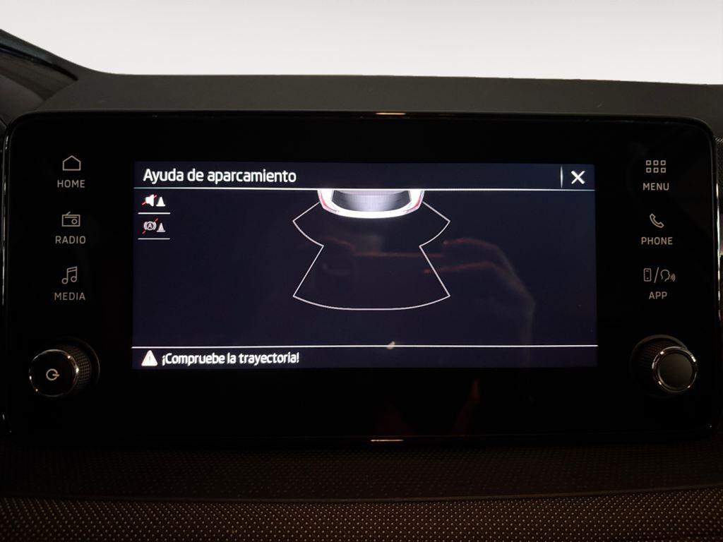 Skoda Fabia 1.0 TSI Selection 70 kW (95 CV) - 14