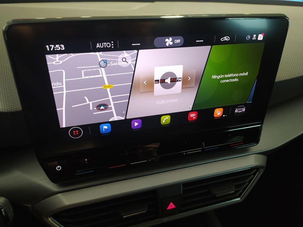 SEAT León 1.5 TSI S&S Style 25 Aniversario 85 kW (116 CV) - 8