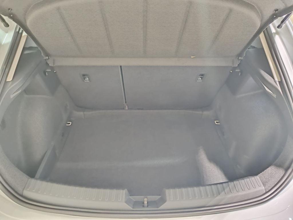 SEAT León 1.5 eTSI S&S Style Special Edition Vision DSG 110 kW (150 CV) - 6