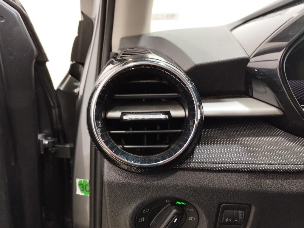 Skoda Fabia 1.0 TSI Selection 70 kW (95 CV) - 9