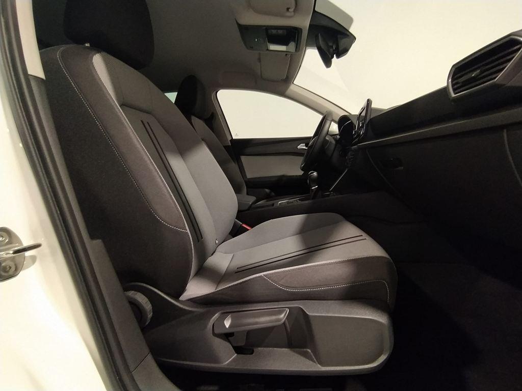 SEAT León 1.5 TSI S&S Style 25 Aniversario 85 kW (116 CV) - 4