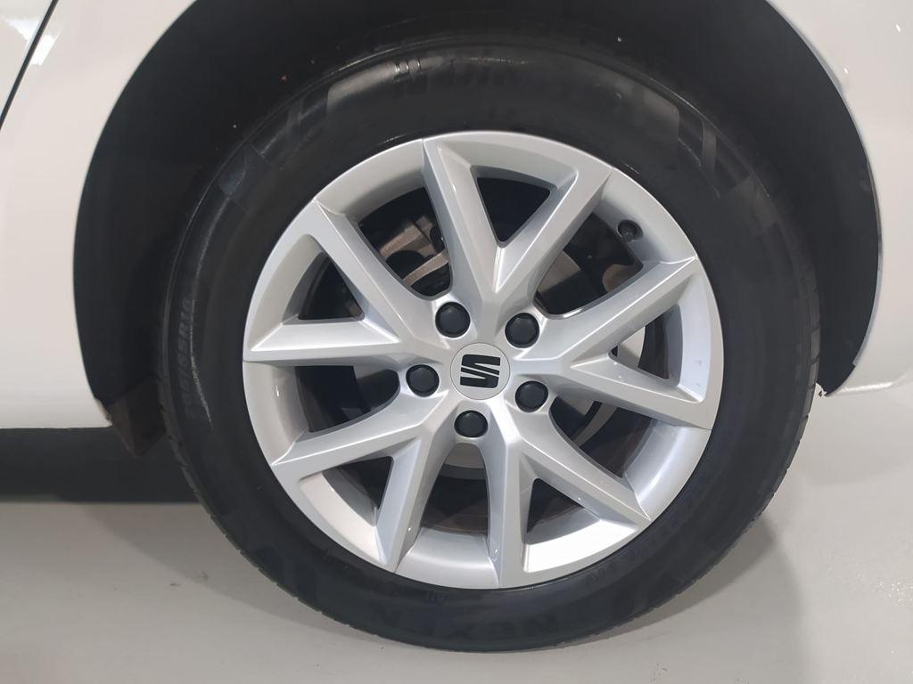 SEAT León 1.5 TSI S&S Style 25 Aniversario 85 kW (116 CV) - 7
