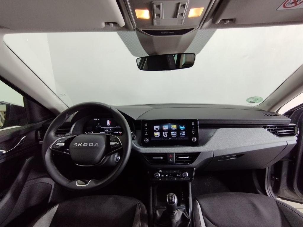 Skoda Kamiq 1.0 TSI Selection 85 kW (115 CV) - 3