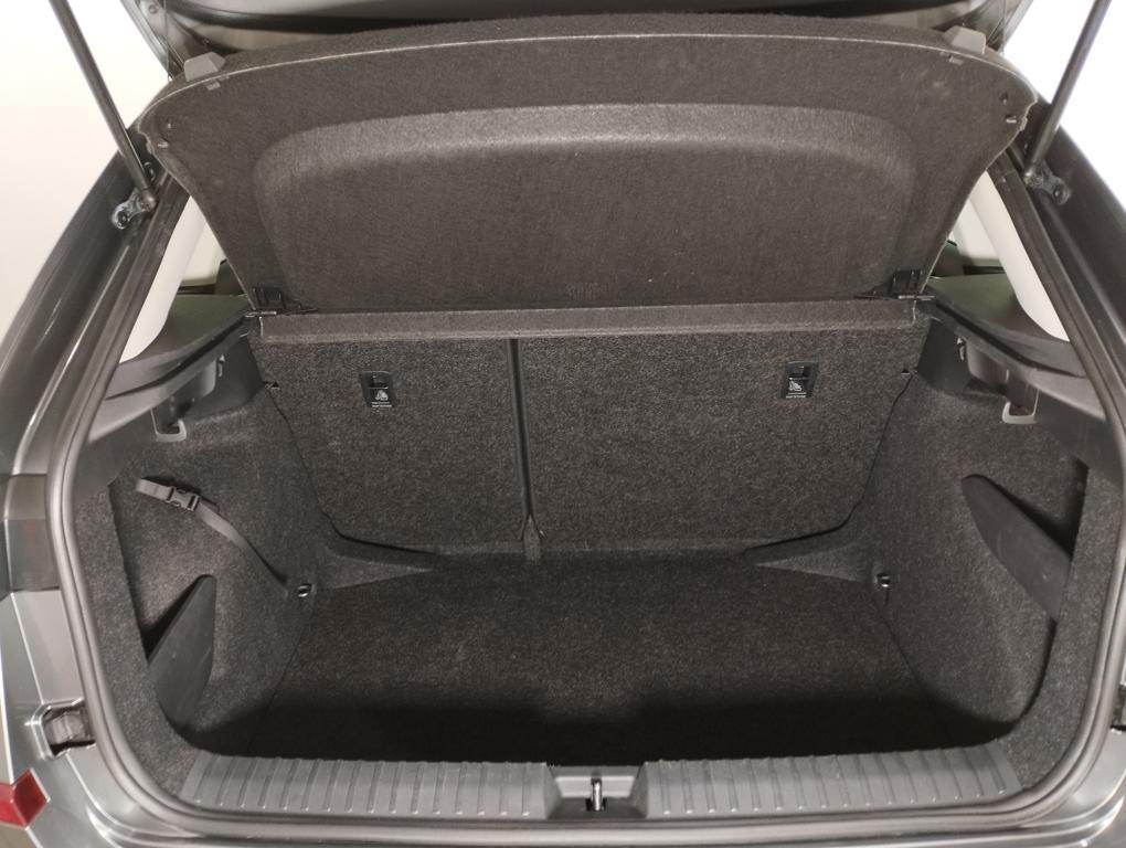 Skoda Kamiq 1.0 TSI Selection 85 kW (115 CV) - 6