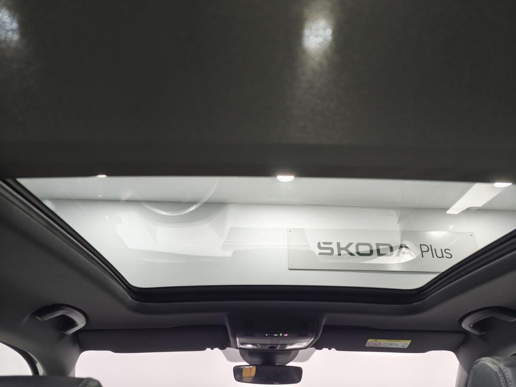 Skoda Kodiaq 2.0 TDI Sportline 4x4 DSG 147 kW (200 CV) - 10