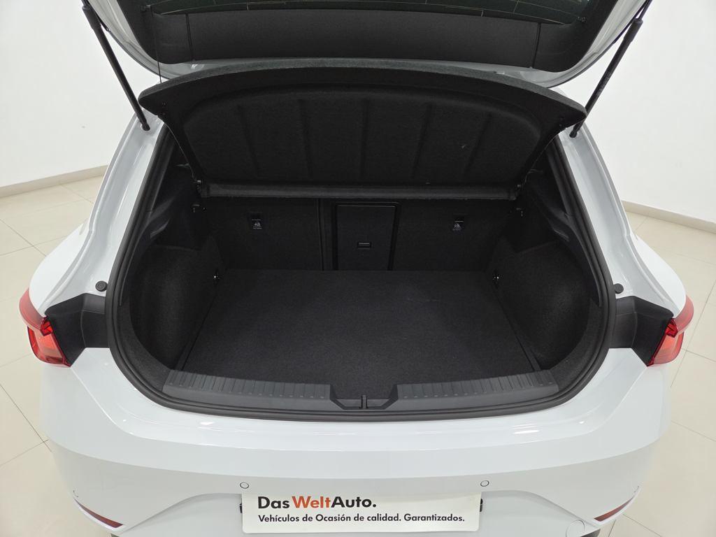 SEAT León 1.5 TSI e-Hybrid FR XM DSG 150 kW (204 CV) - 6