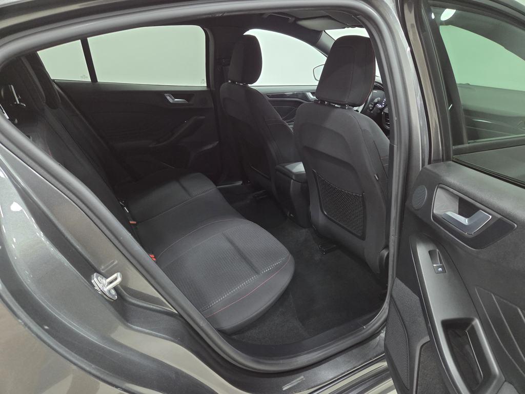 Ford Focus 1.0 Ecoboost S&S ST-Line 92 kW (125 CV) - 5