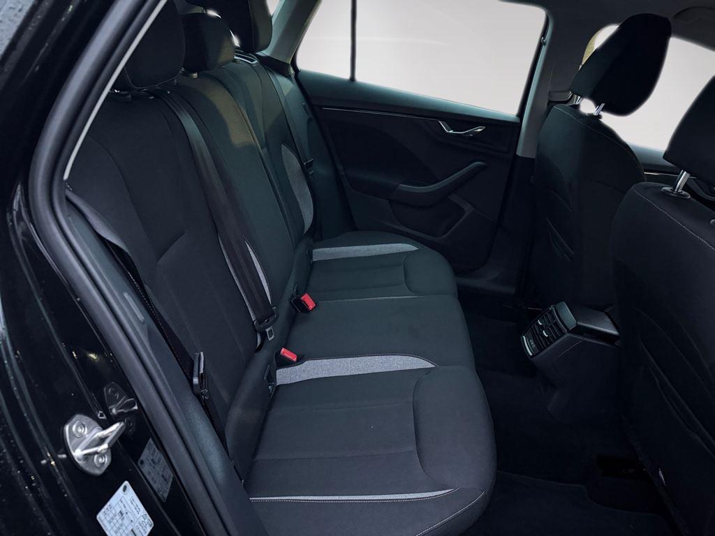 Skoda Kamiq 1.0 TSI Selection 85 kW (115 CV) - 5