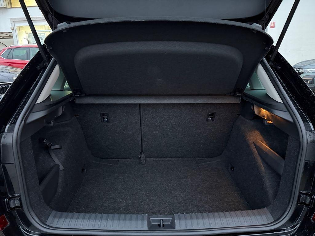 Skoda Kamiq 1.0 TSI Selection 85 kW (115 CV) - 6