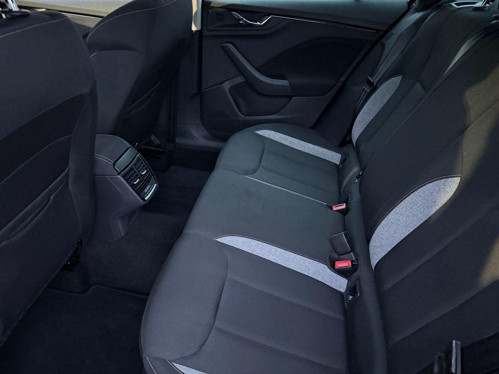 Skoda Kamiq 1.0 TSI Selection 85 kW (115 CV) - 14