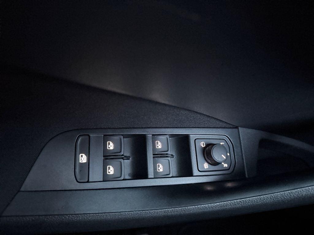 Skoda Kamiq 1.0 TSI Selection 85 kW (115 CV) - 17