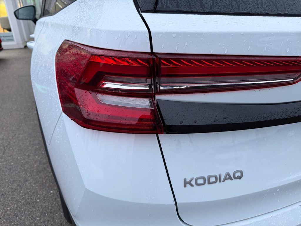 Skoda Kodiaq 1.5 TSI m-HEV Selection DSG 110 kW (150 CV) - 19