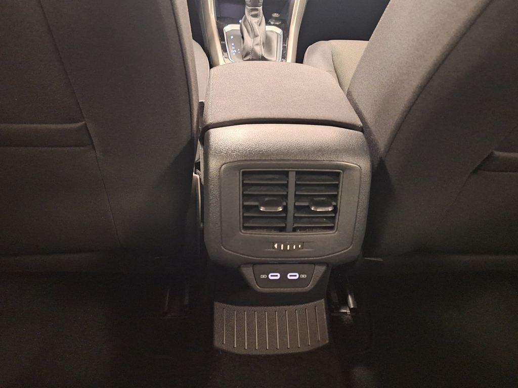 Volkswagen T-Roc Advance Style 1.5 TSI 110 kW (150 CV) DSG - 13