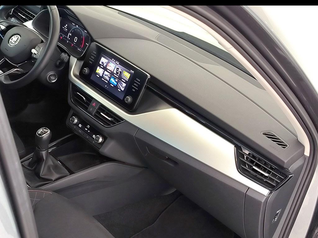 Skoda Kamiq 1.0 TSI Ambition 81 kW (110 CV) - 8