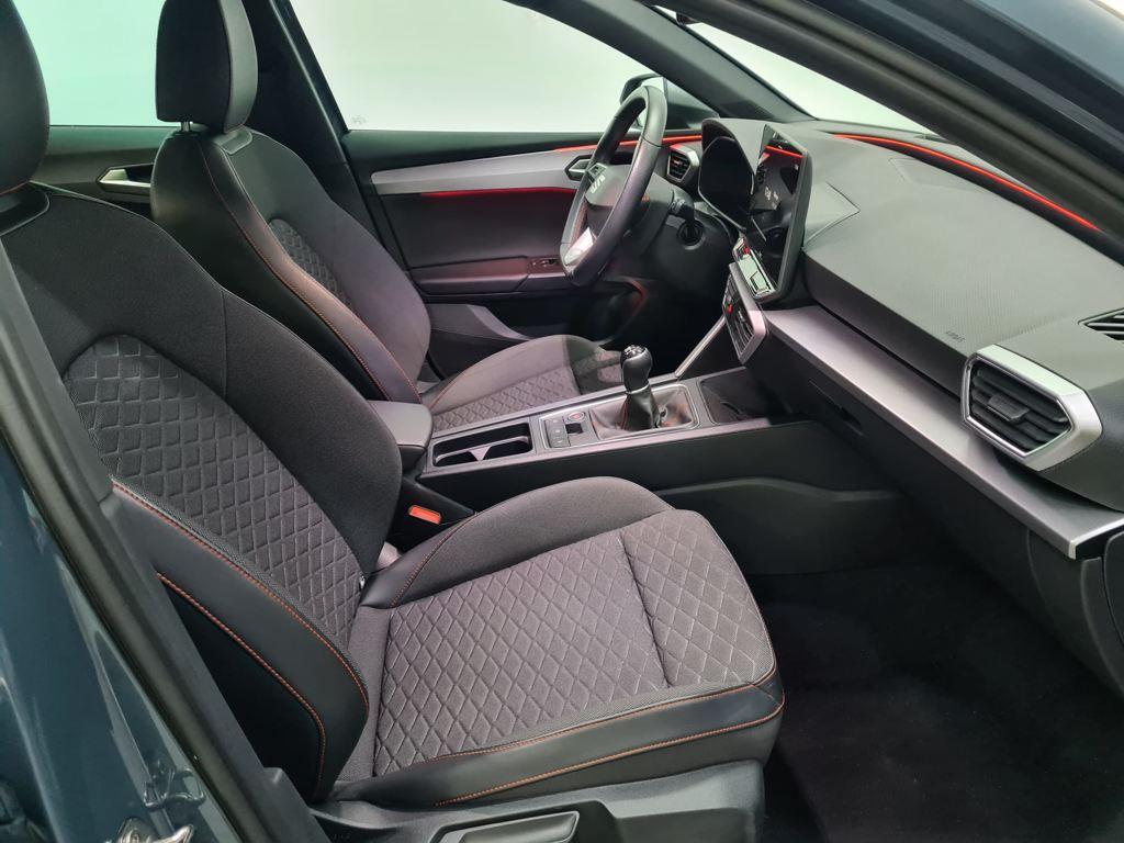 SEAT León 1.5 TSI S&S FR 25 Aniversario 85 kW (116 CV) - 4
