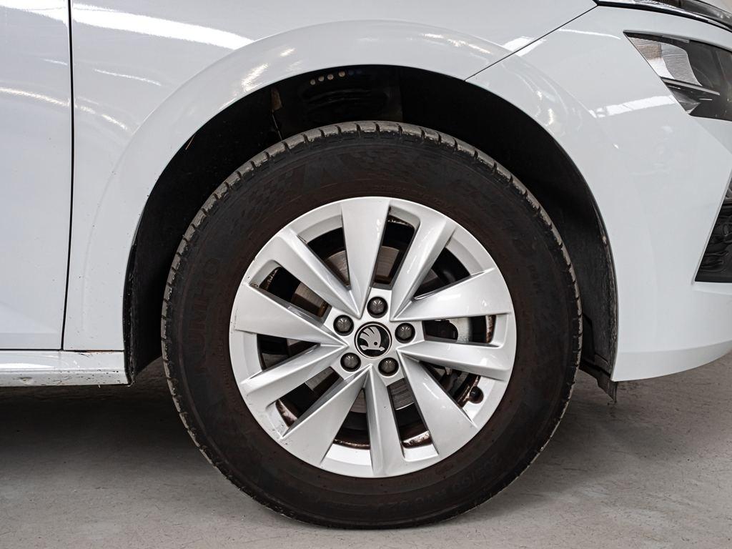 Skoda Kamiq 1.0 TSI Selection 85 kW (115 CV) - 7