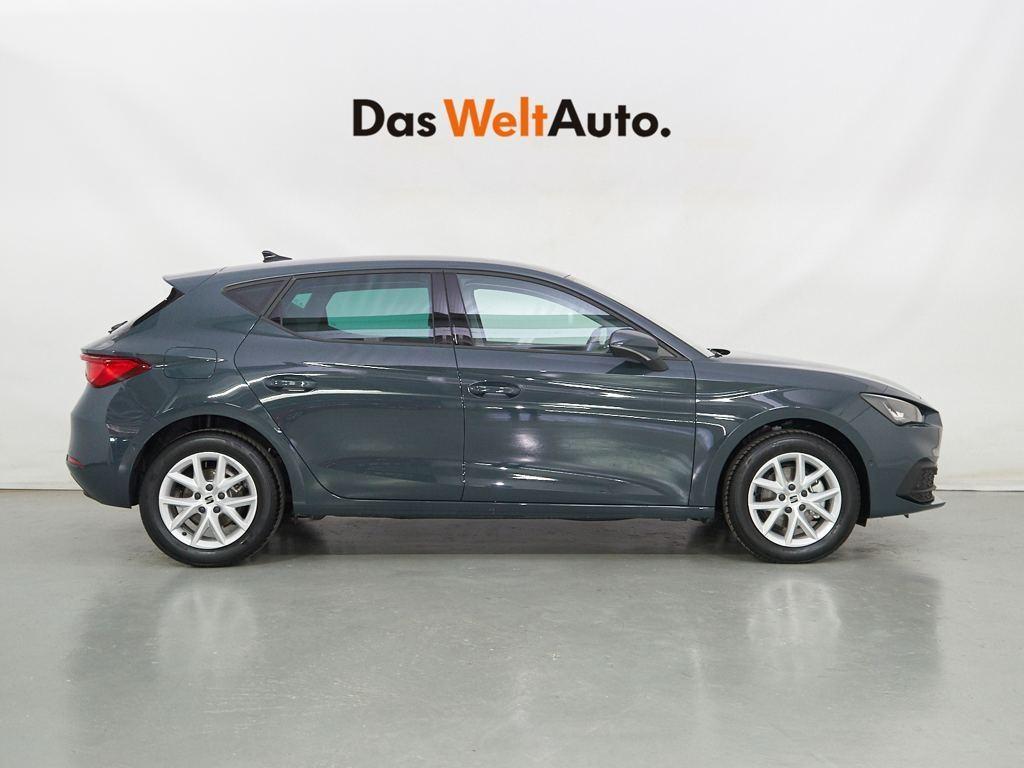 SEAT León 1.5 eTSI Style 25 Aniversario DSG 85 kW (116 CV) - 2