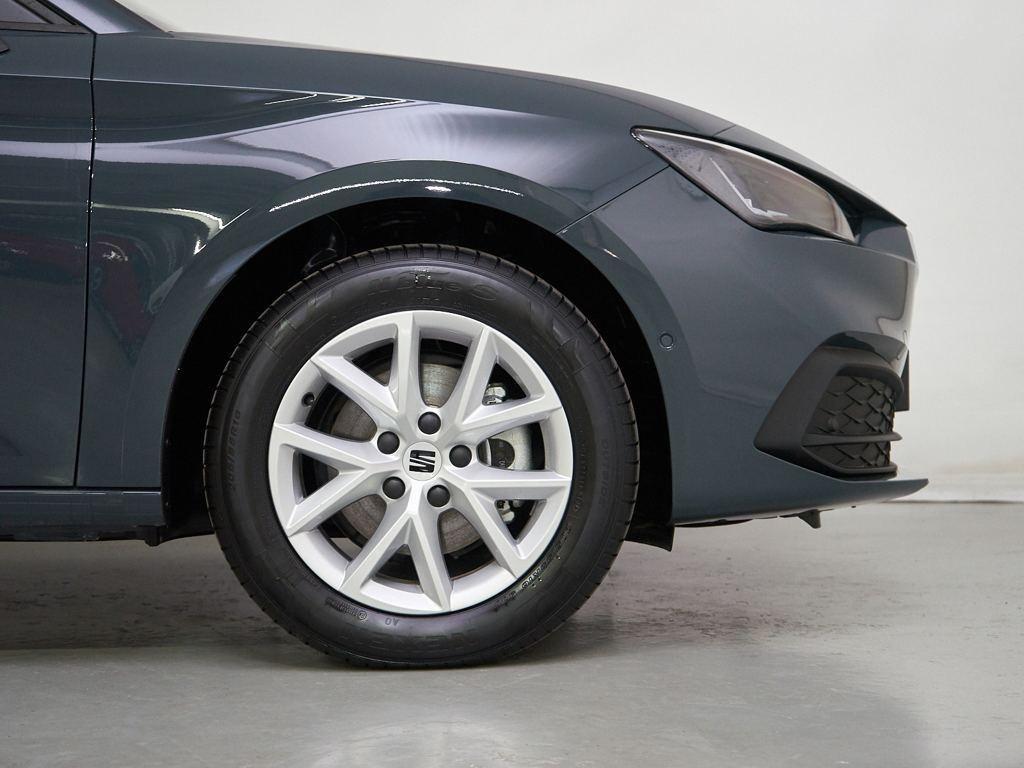 SEAT León 1.5 eTSI Style 25 Aniversario DSG 85 kW (116 CV) - 7