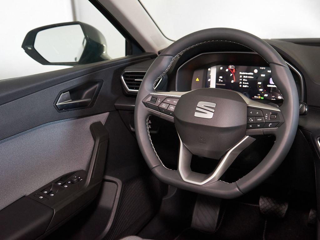 SEAT León 1.5 eTSI Style 25 Aniversario DSG 85 kW (116 CV) - 10