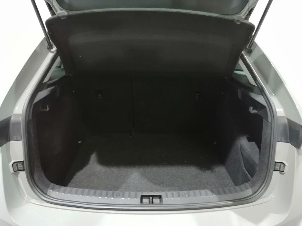 Skoda Scala 1.0 TSI Selection DSG 85 kW (115 CV) - 6