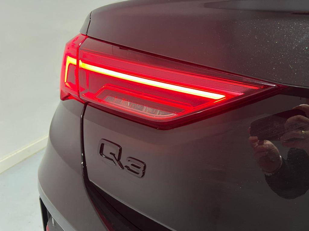 Audi Q3 Sportback Black line 35 TDI 110 kW (150 CV) S tronic - 18