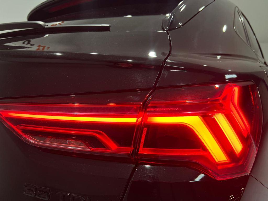 Audi Q3 Sportback Black line 35 TDI 110 kW (150 CV) S tronic - 19