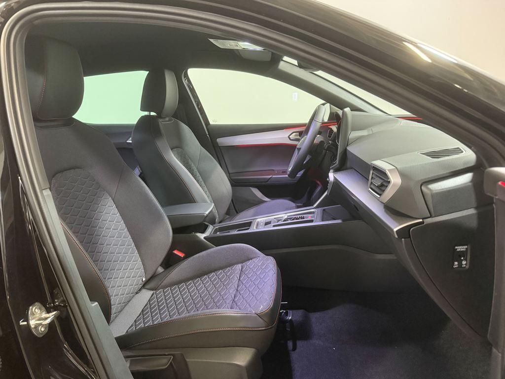 SEAT León 1.5 TSI e-Hybrid FR XM DSG 150 kW (204 CV) - 4