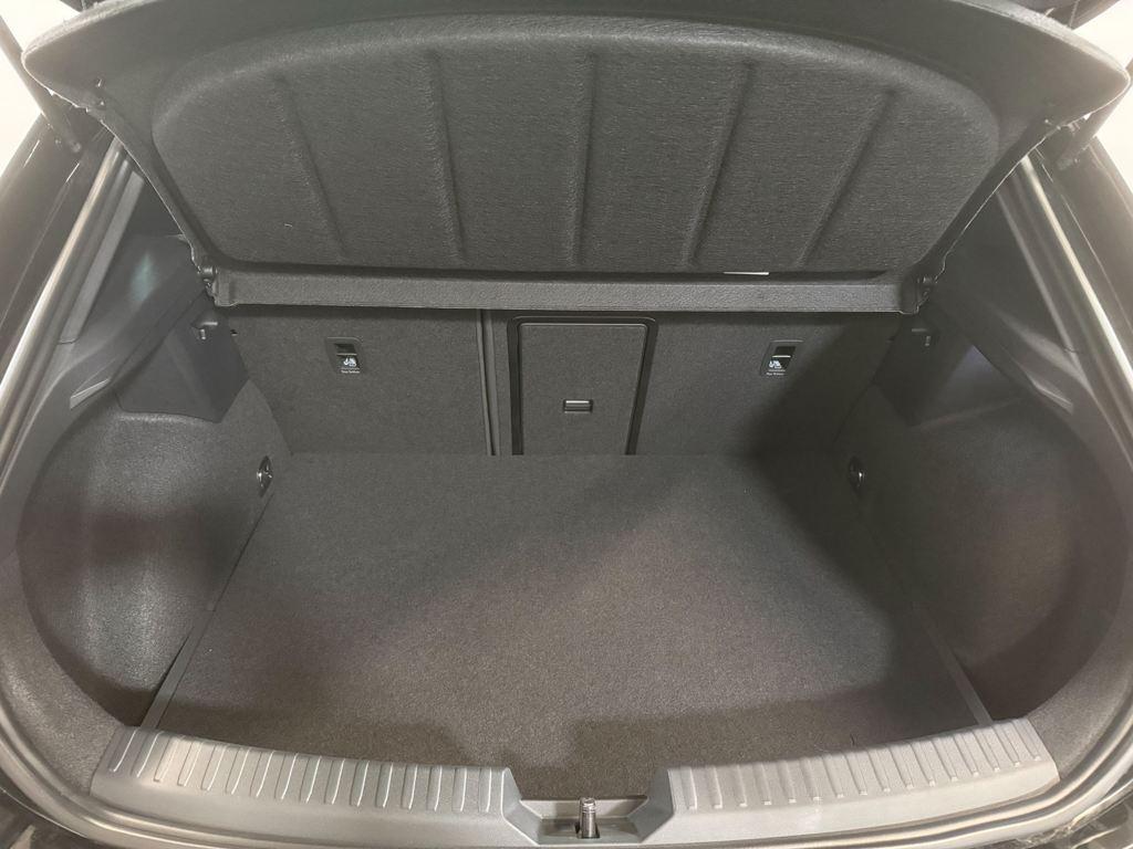 SEAT León 1.5 TSI e-Hybrid FR XM DSG 150 kW (204 CV) - 6